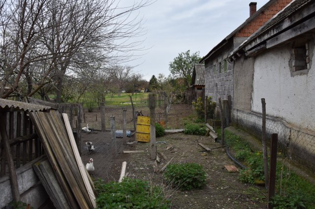 Eladó családi ház, Pilisen 27.9 M Ft, 4 szobás
