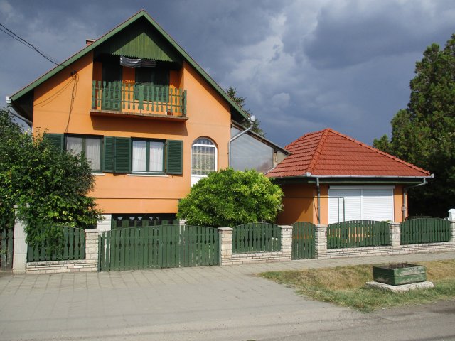 Eladó családi ház, Jászboldogházán 65 M Ft, 4+1 szobás