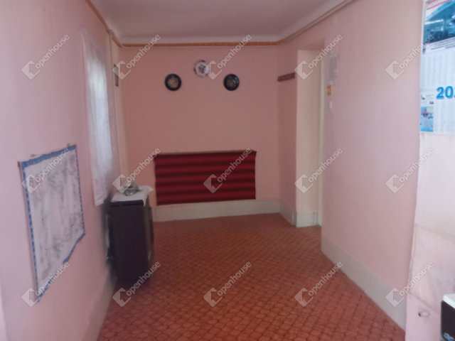 Eladó családi ház, Szolnokon 18.9 M Ft, 2 szobás