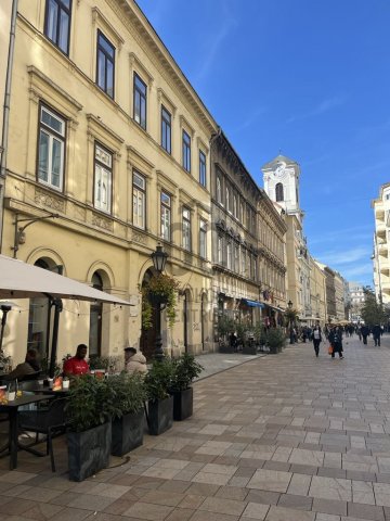 Eladó iroda, Budapesten, V. kerületben 1080 M Ft