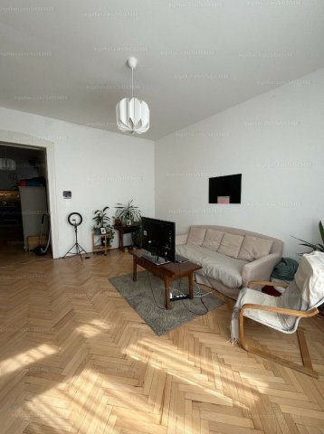 Kiadó téglalakás, albérlet, Budapesten, VIII. kerületben