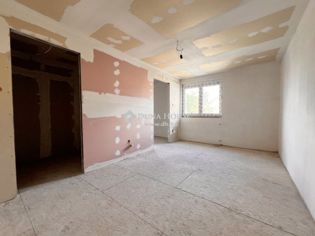 Eladó családi ház, Budapesten, XX. kerületben 52.9 M Ft