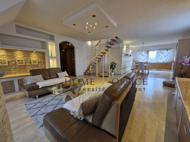 Kiadó téglalakás, albérlet, Debrecenben 450 E Ft / hó, 3 szobás