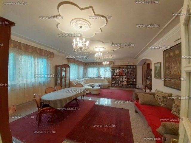 Eladó családi ház, Budapesten, III. kerületben 248.9 M Ft