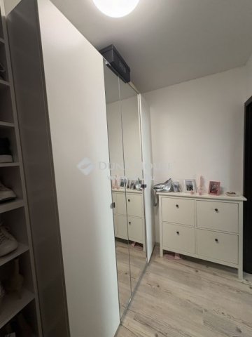 Eladó téglalakás, Budapesten, VIII. kerületben 68.9 M Ft