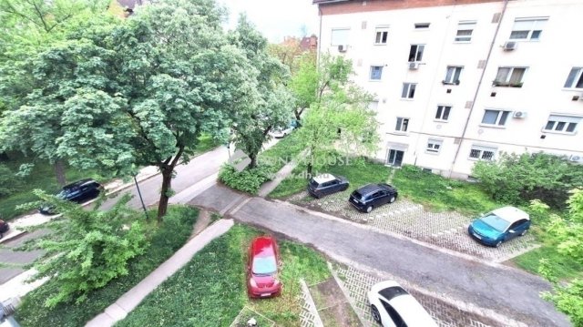 Eladó téglalakás, Budapesten, XIV. kerületben 82.9 M Ft