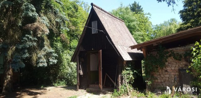 Eladó nyaraló, Pócsmegyeren 23.9 M Ft, 1 szobás