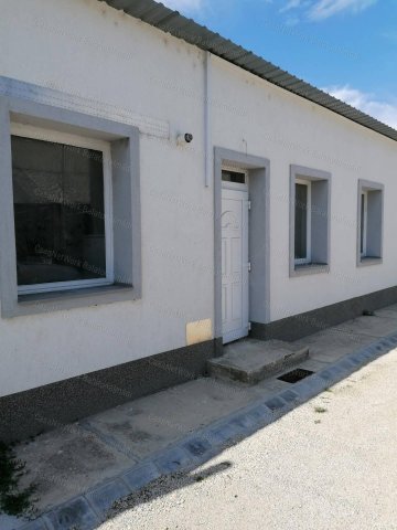 Kiadó téglalakás, albérlet, Balatonalmádiban 220 E Ft / hó