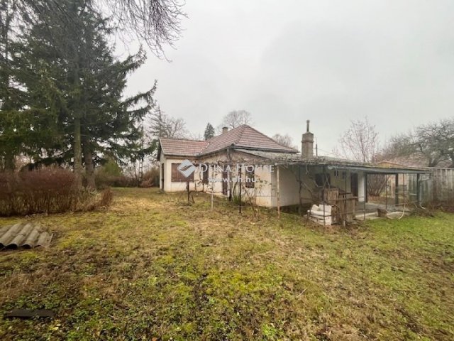 Eladó családi ház, Balatonszárszón, Gesztenye utcában 44.7 M Ft