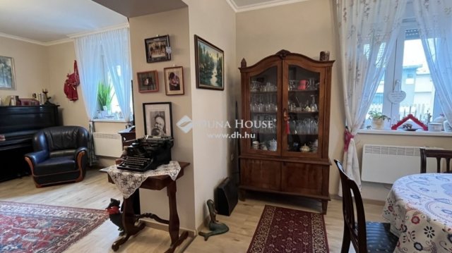 Eladó családi ház, Keszthelyen 81.5 M Ft, 4 szobás
