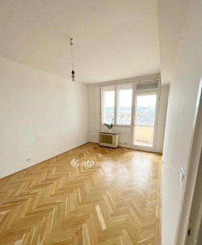 Eladó téglalakás, Zalaegerszegen 37.9 M Ft, 2 szobás