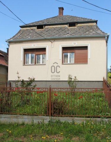 Eladó családi ház, Valkonyán 27 M Ft, 3 szobás