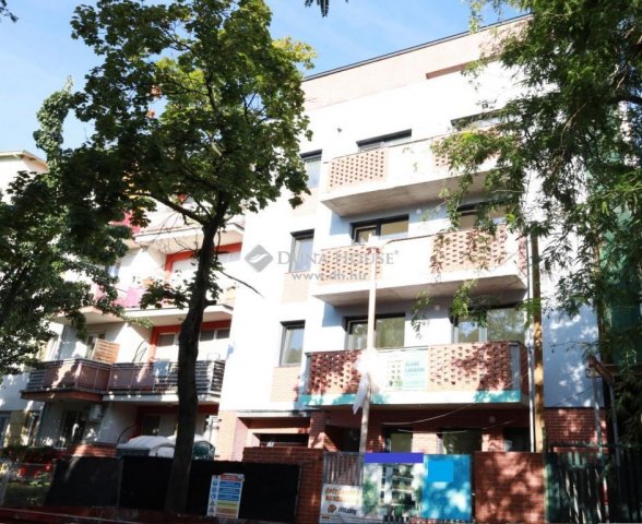 Eladó téglalakás, Budapesten, XIII. kerületben, Zsinór utcában
