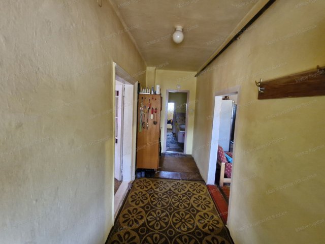 Eladó családi ház, Tiszajenőn 14.9 M Ft, 2 szobás