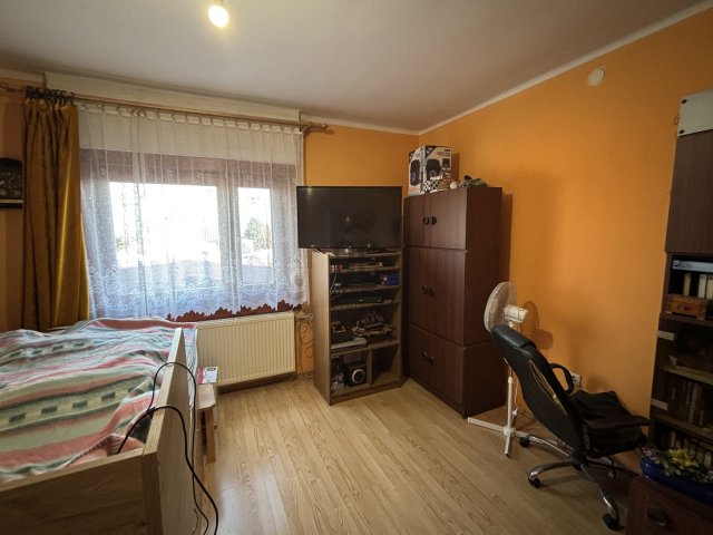 Eladó családi ház, Várpalotán 46 M Ft, 3 szobás