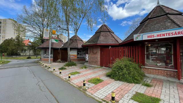 Eladó ipari ingatlan, Budapesten, XV. kerületben 25.9 M Ft