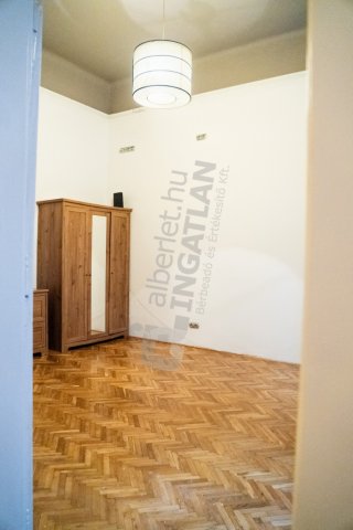 Kiadó téglalakás, albérlet, Budapesten, V. kerületben