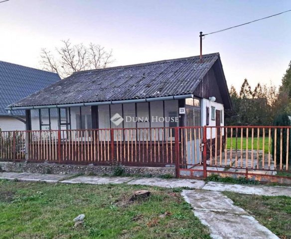 Eladó nyaraló, Tiszakécskén 10 M Ft, 1 szobás