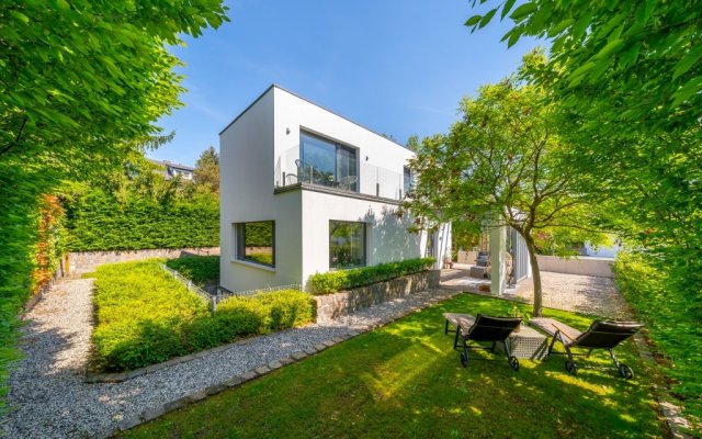 Eladó családi ház, Budapesten, XI. kerületben 450 M Ft, 4 szobás