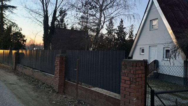Eladó nyaraló, Pilismaróton 27 M Ft / költözzbe.hu