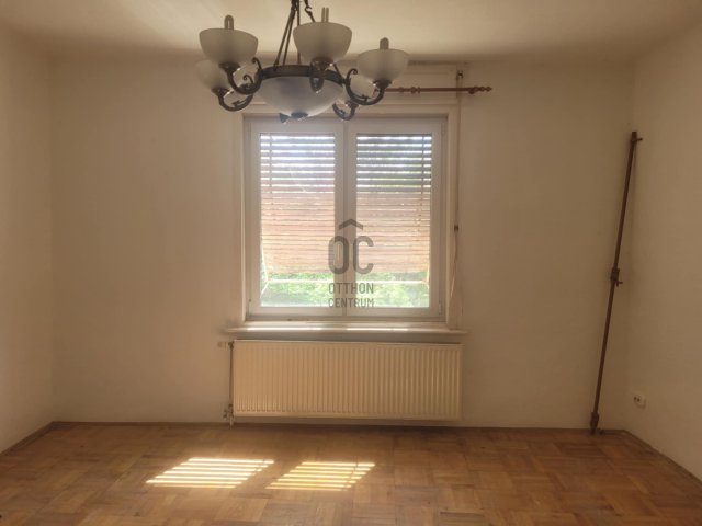 Eladó családi ház, Ürömön 79 M Ft, 3 szobás