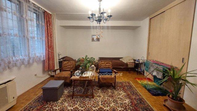 Eladó téglalakás, Budapesten, XII. kerületben 57 M Ft, 1 szobás