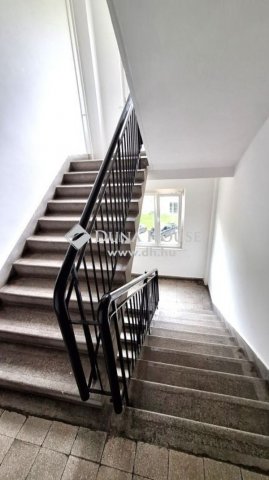 Eladó téglalakás, Budapesten, XIV. kerületben 81.9 M Ft