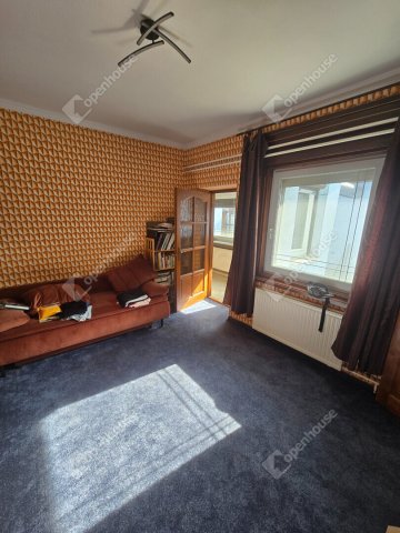Eladó családi ház, Vecsésen 89.5 M Ft, 4 szobás