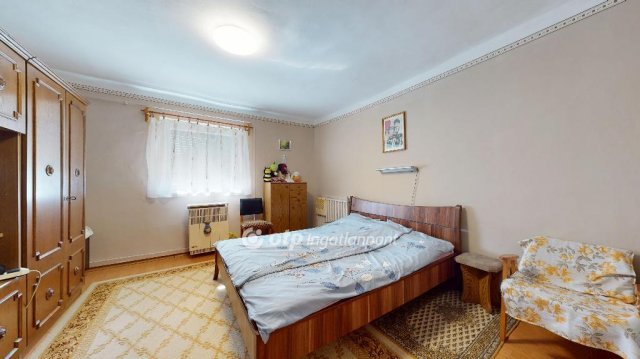 Eladó családi ház, Tiszalúcon 16.5 M Ft, 3 szobás