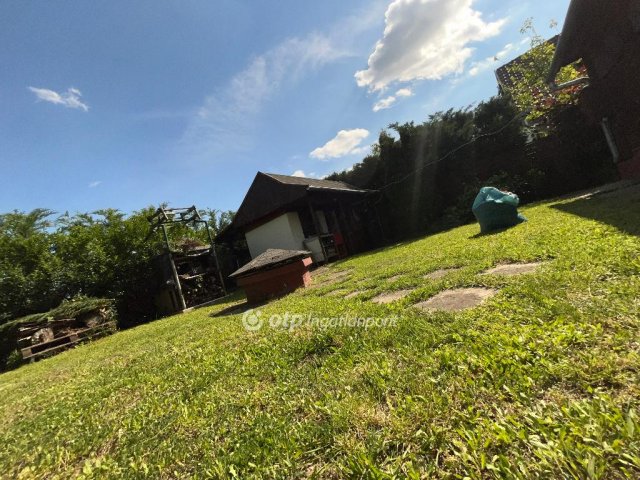 Eladó nyaraló, Ráckevén 32.9 M Ft, 1+2 szobás