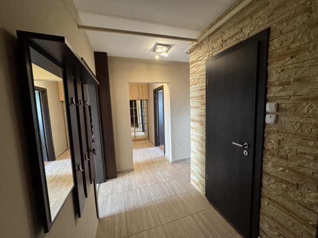 Eladó panellakás, Pécsett, Szabó Ervin téren 47.8 M Ft