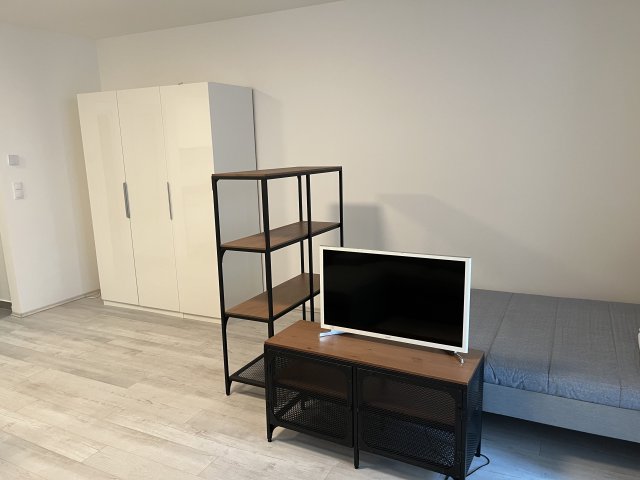 Kiadó téglalakás, albérlet, XIII. kerületben, Lehel utcában