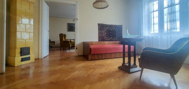 Eladó téglalakás, Sopronban 62.9 M Ft, 4 szobás