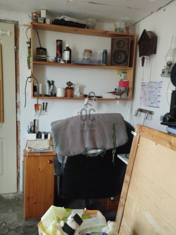 Eladó családi ház, Várpalotán 45 M Ft, 3 szobás