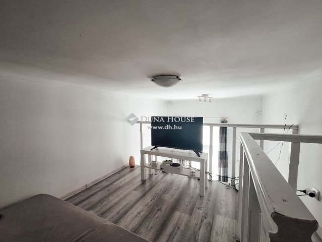 Eladó téglalakás, Budapesten, VIII. kerületben 36.9 M Ft