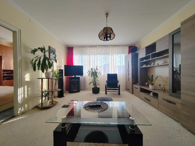 Eladó panellakás, Budapesten, X. kerületben 67.9 M Ft, 3 szobás