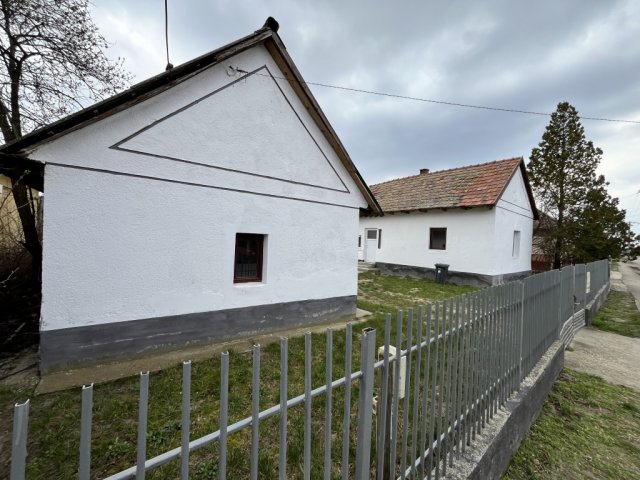 Eladó családi ház, Hernádon 20.9 M Ft, 1 szobás