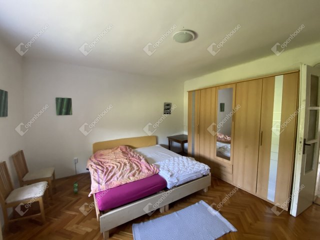 Eladó családi ház, Nyúlon 39 M Ft, 2 szobás
