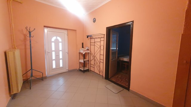 Eladó családi ház, Tápiószecsőn 50 M Ft, 3 szobás