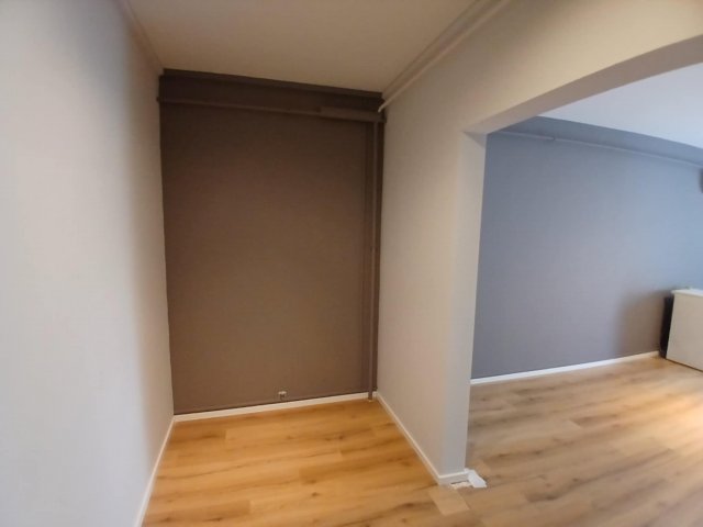 Eladó panellakás, Szegeden 49.99 M Ft, 3 szobás