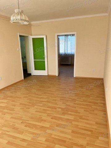 Eladó téglalakás, Mezőtúron 18.5 M Ft, 2 szobás