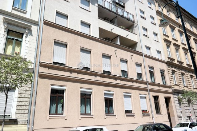 Eladó téglalakás, Budapesten, IX. kerületben 49.9 M Ft, 2 szobás