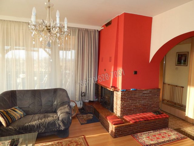 Eladó családi ház, Tatabányán 125 M Ft, 4 szobás