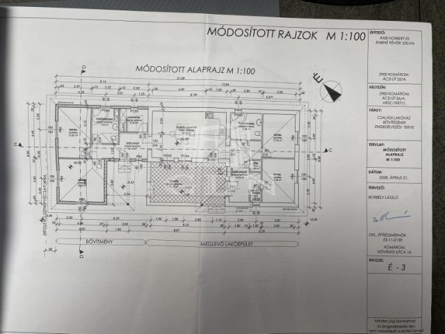 Eladó családi ház, Komáromban 110 M Ft, 5 szobás