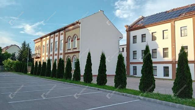 Kiadó iroda, Miskolcon 197 E Ft / hó, 3 szobás