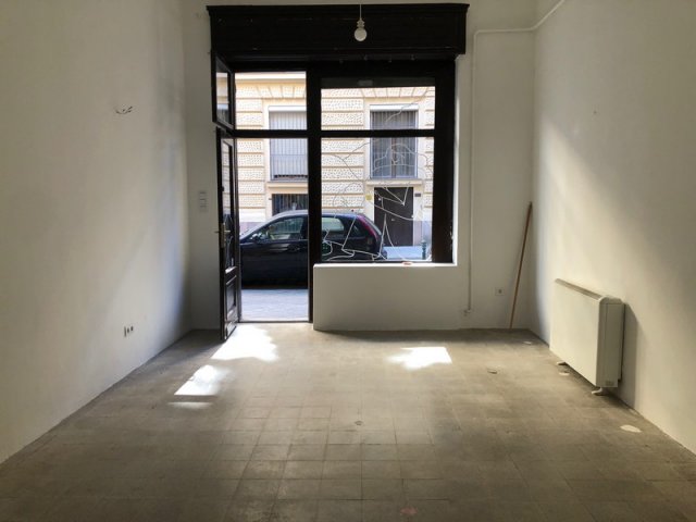 Eladó üzlethelyiség, Budapesten, VIII. kerületben 65 M Ft