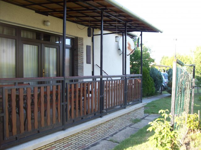 Eladó nyaraló, Balatonmáriafürdőn 54.9 M Ft, 2 szobás