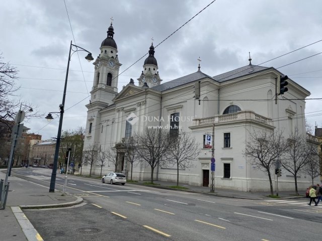 Eladó téglalakás, Budapesten, VIII. kerületben 59.9 M Ft