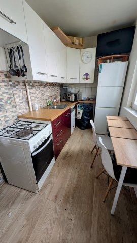 Eladó panellakás, Kecskeméten 37.1 M Ft, 2 szobás