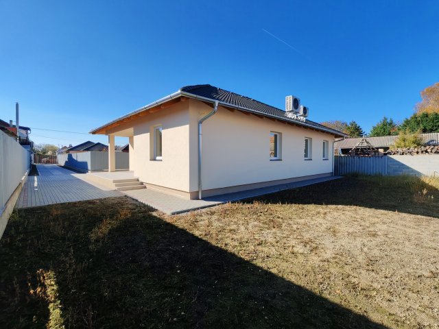 Eladó családi ház, Szigethalmon, Kassai utcában 94.5 M Ft